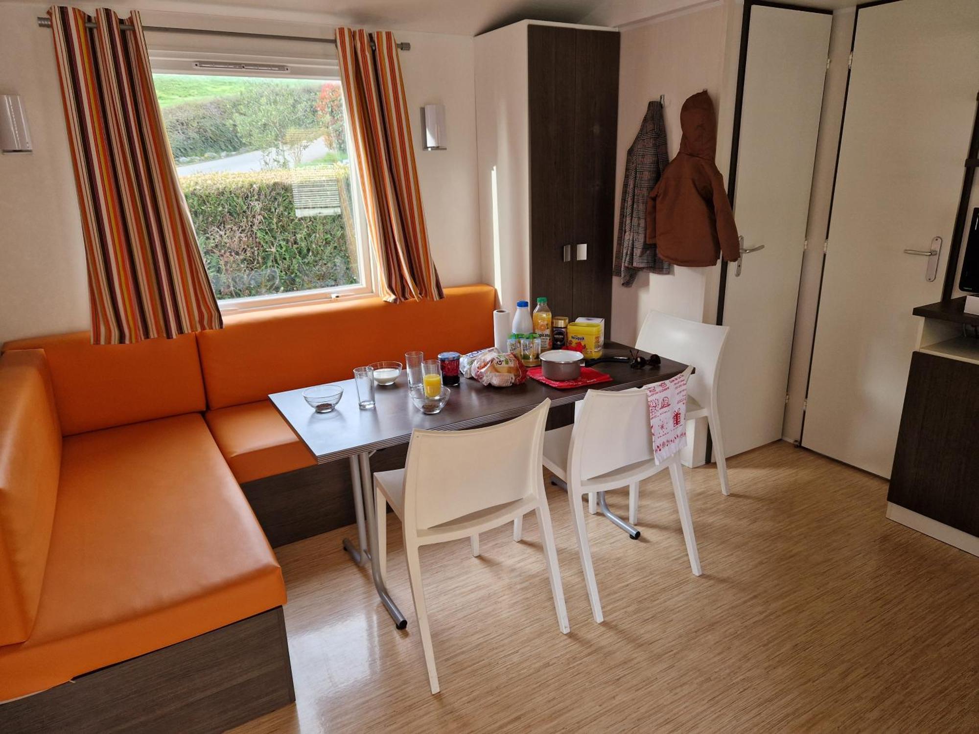 Camping Paradis Marmotel Saint-Geniez-dʼOlt المظهر الخارجي الصورة
