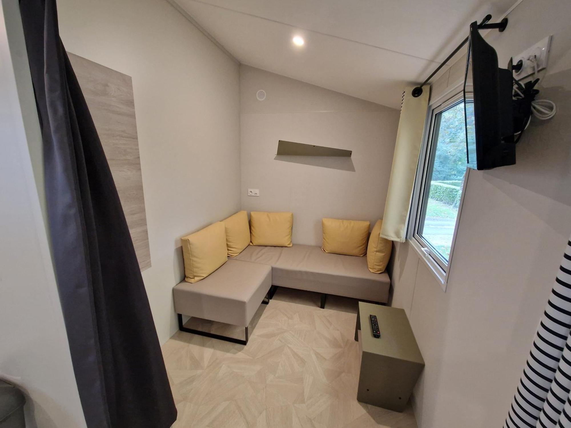 Camping Paradis Marmotel Saint-Geniez-dʼOlt المظهر الخارجي الصورة