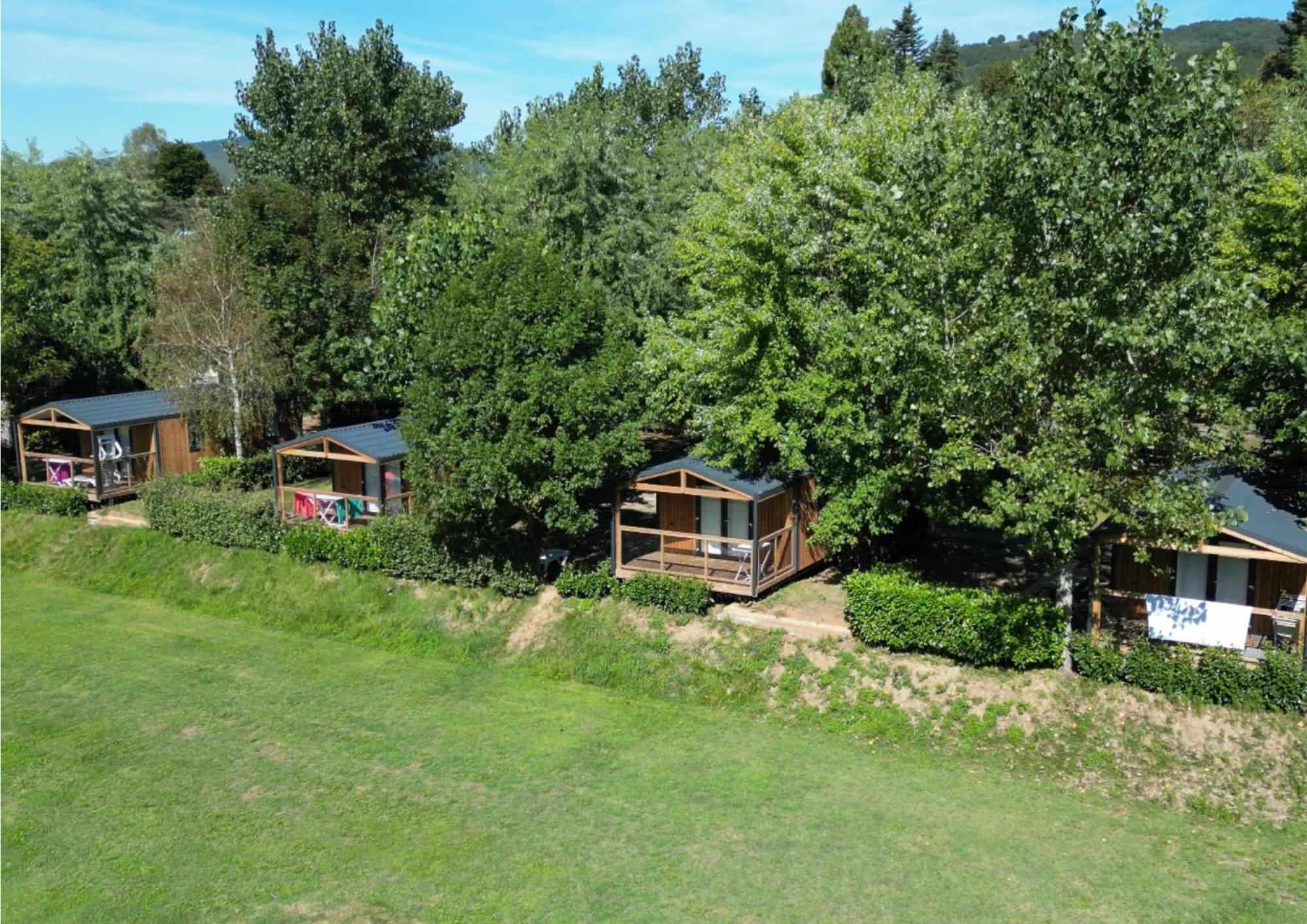 Camping Paradis Marmotel Saint-Geniez-dʼOlt المظهر الخارجي الصورة