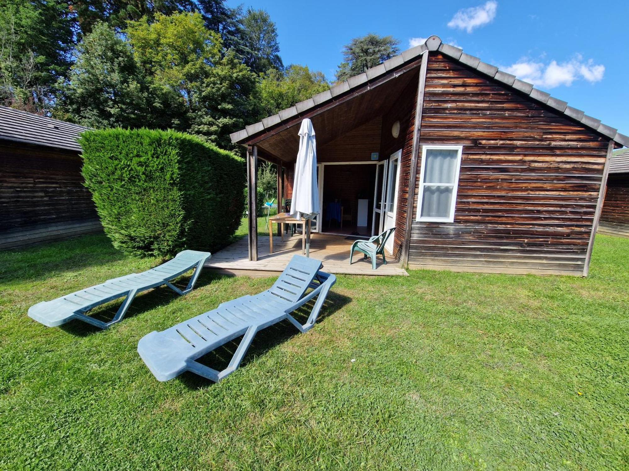 Camping Paradis Marmotel Saint-Geniez-dʼOlt المظهر الخارجي الصورة